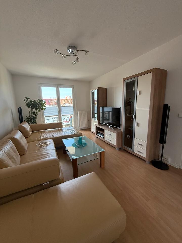 Thumbnail-Möblierte 2,5-Zi.-Whg. mit Balkon, Nähe S-Bhf. Storkower Str.