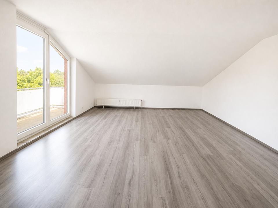 Thumbnail-3-Zimmer-Wohnung mit Balkon und traumhafter Aussicht in ruhiger Lage