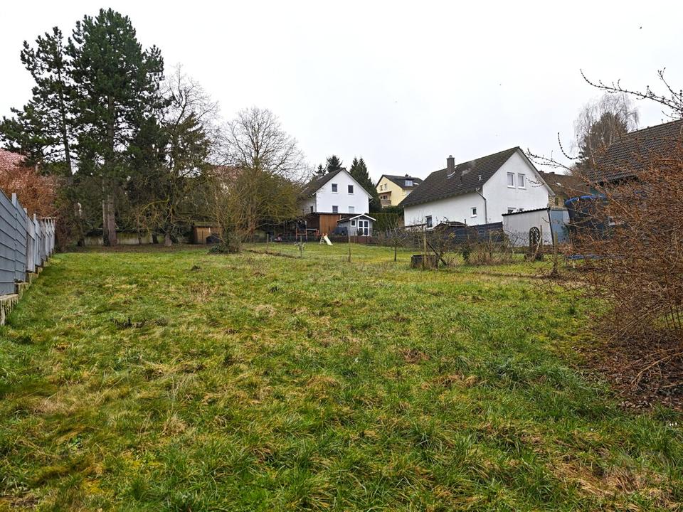 Thumbnail-2 Flurstücke, mit 1261 m² Baugrundstück in Engelstadt Darf es auch etwas mehr sein?