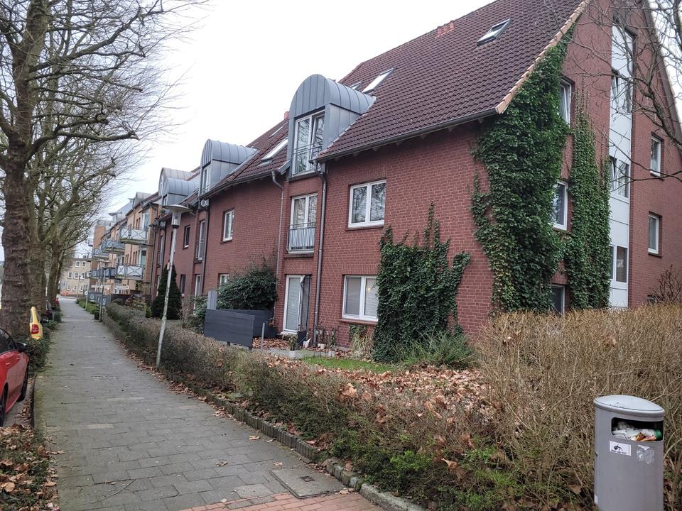 Thumbnail-Gemütliche 2-Zimmer-DG-Wohnung im Zentrum von Schleswig zu vermieten !