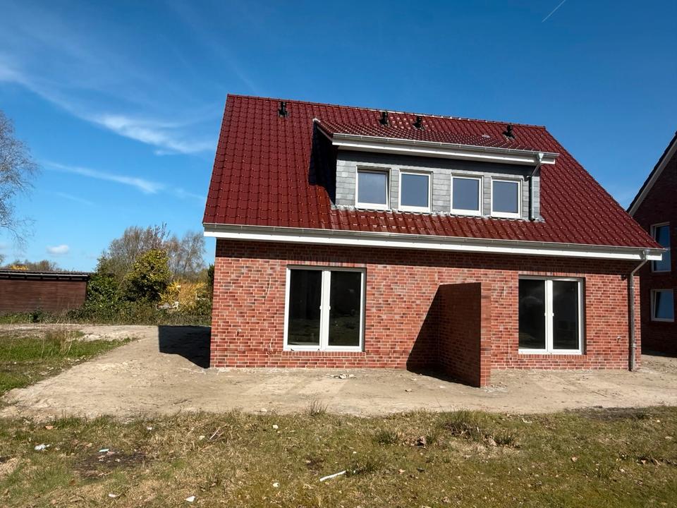 Thumbnail-Doppelhaushälfte in Upende nahe der Zentralklinik