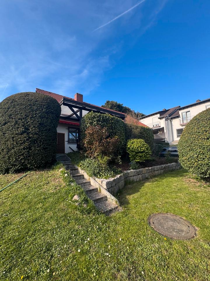 Thumbnail-Helle 3,5-Zimmer-Wohnung in Bonames Nähe U2