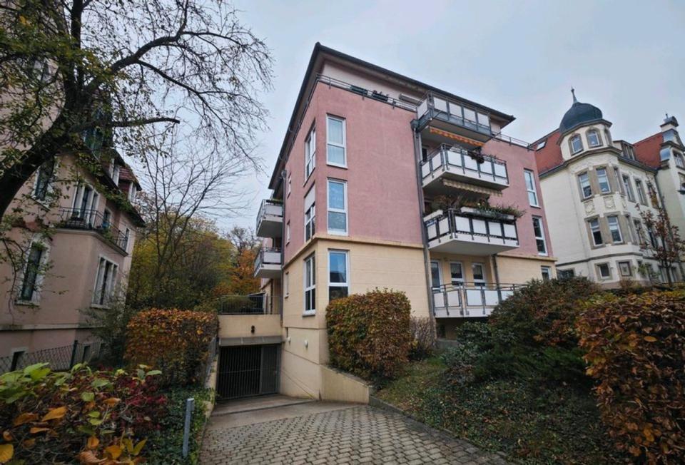 Thumbnail-1 Raum-Wohnung Terrasse TG Stellplatz mit EBK + Waschmaschine