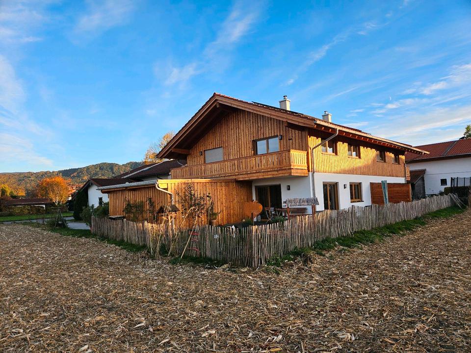 Thumbnail-Doppelhaushälfte in 83115 Neubeuern ab 01.02.2026 zu vermieten