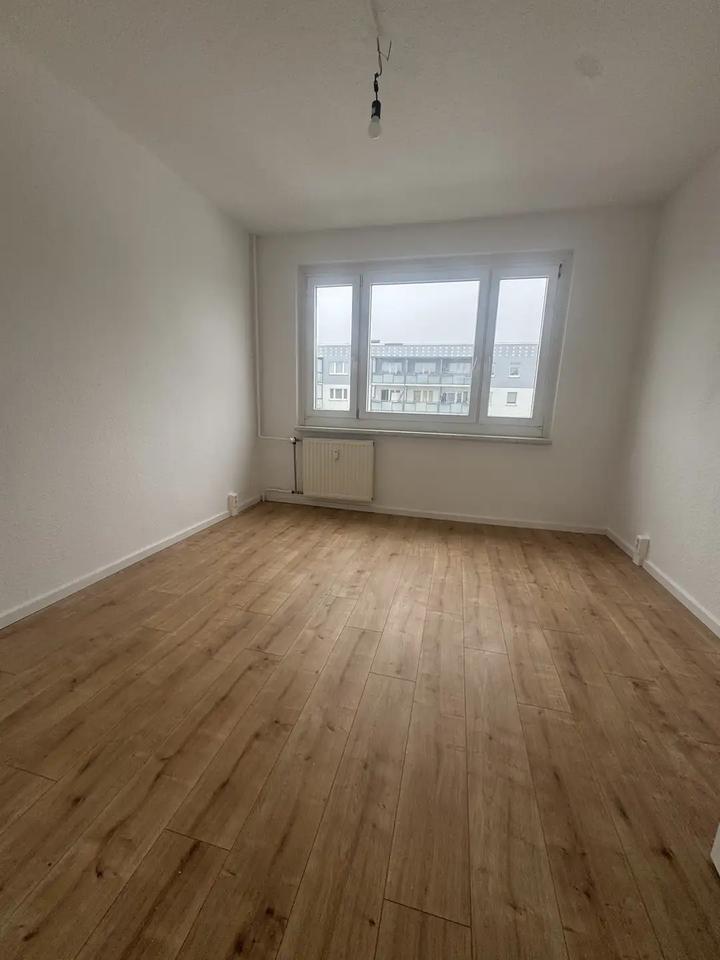 Thumbnail-***WG aufgepasst *** 4 Raum Wohnung in Neue-Neustadt