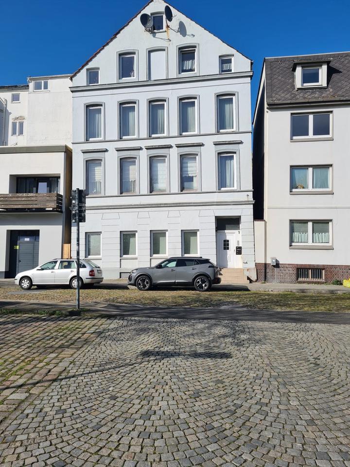 Thumbnail-Mehrfamilienhaus
