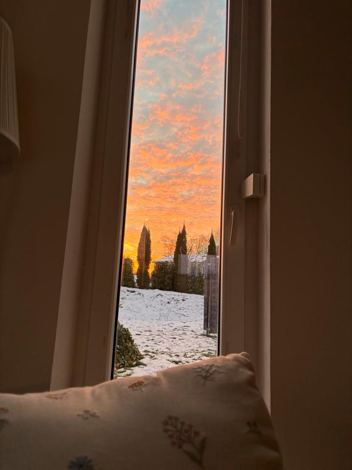 Thumbnail-100qm Wohnung mit Terrasse und kleinem Stück Grün