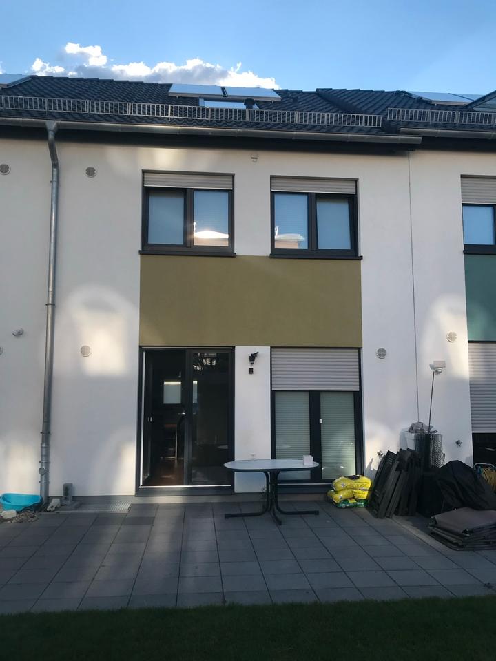 Thumbnail-Hochwertiges Familien-Reihenhaus in ruhiger Neubausiedlung