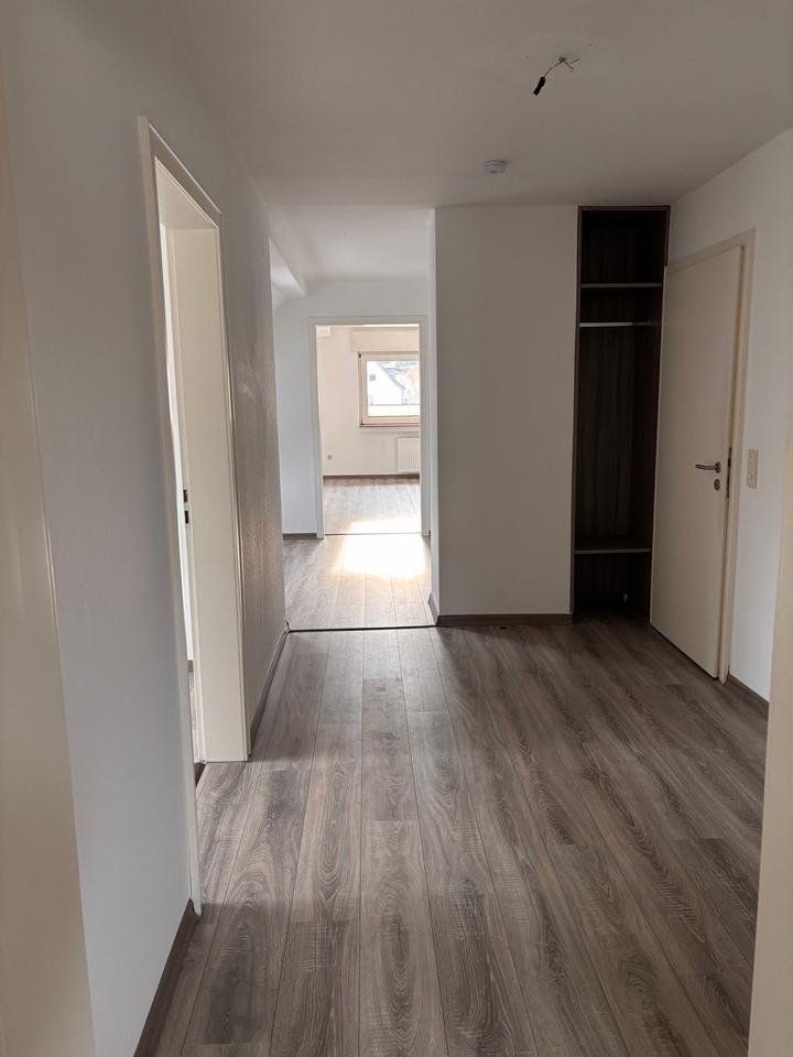 Thumbnail-Großzügige 3-Zimmer-Wohnung