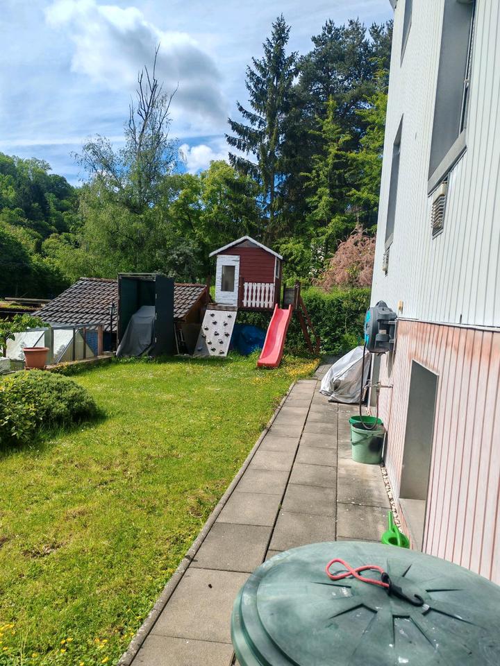 Thumbnail-Mehrgenarationshaus mit Doppelcarport und schönen Garten