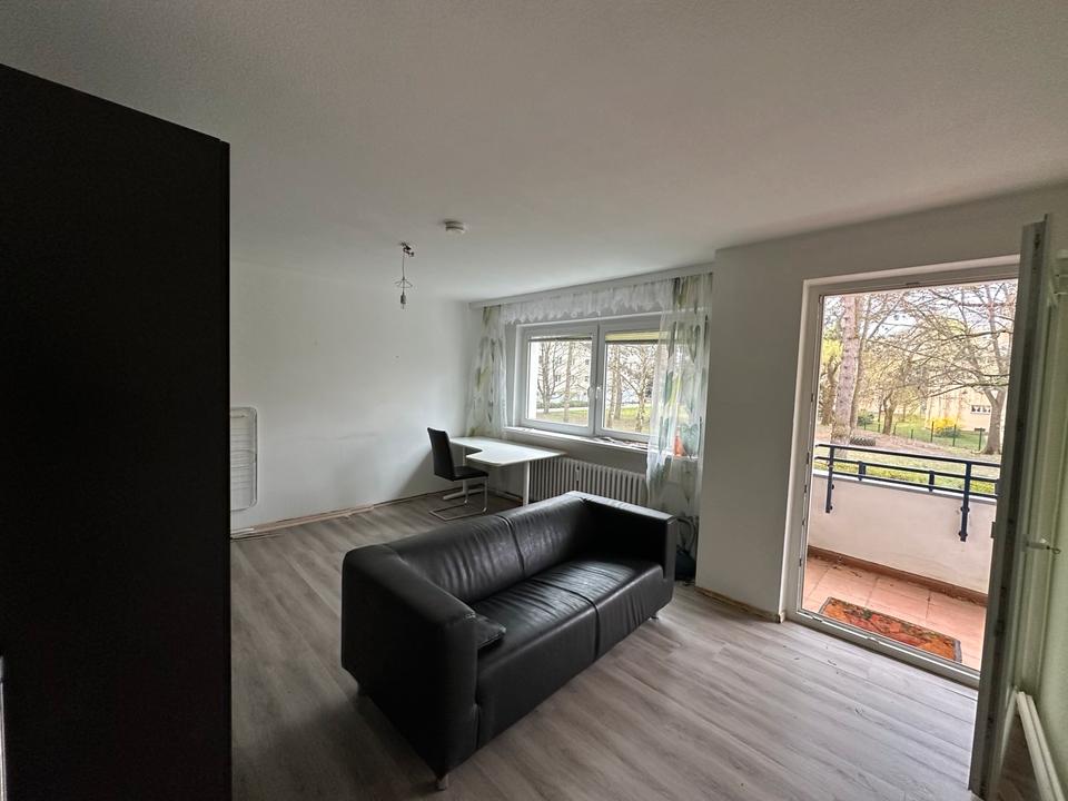 Thumbnail-Möblierte WG zimmer S25 Osdorfer Straße