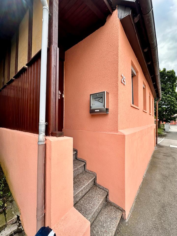 Thumbnail-Zentral gelegenes Einfamilienhaus mit Garten und Wintergarten