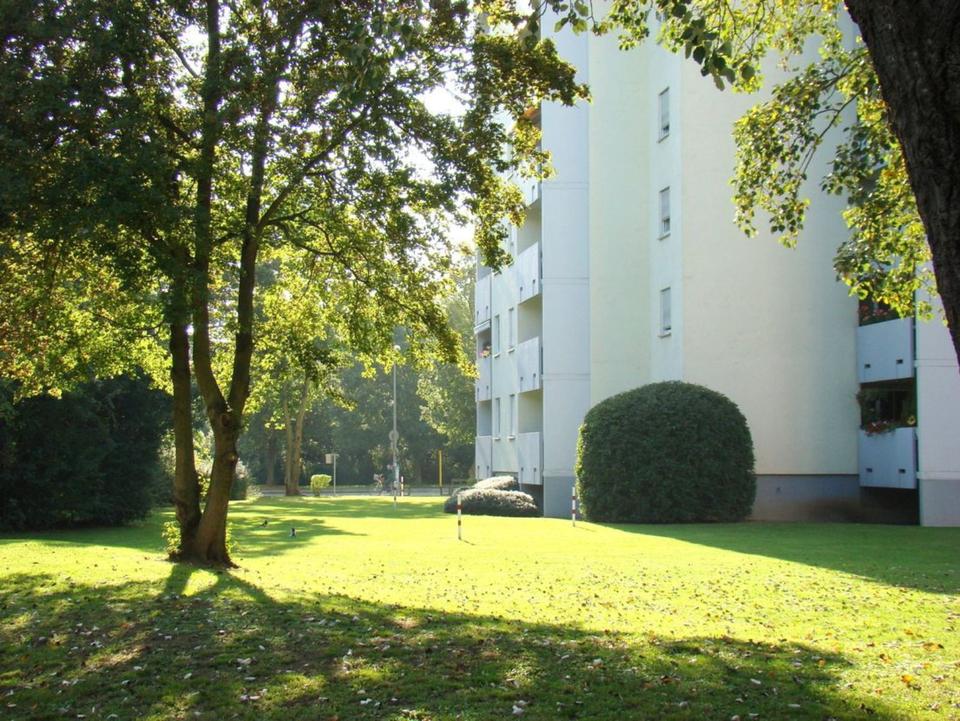 Thumbnail-Helle 3,5-Zi-Whg. mit Einbauküche in ruhiger, grüner Lage von MA-Vogelstang