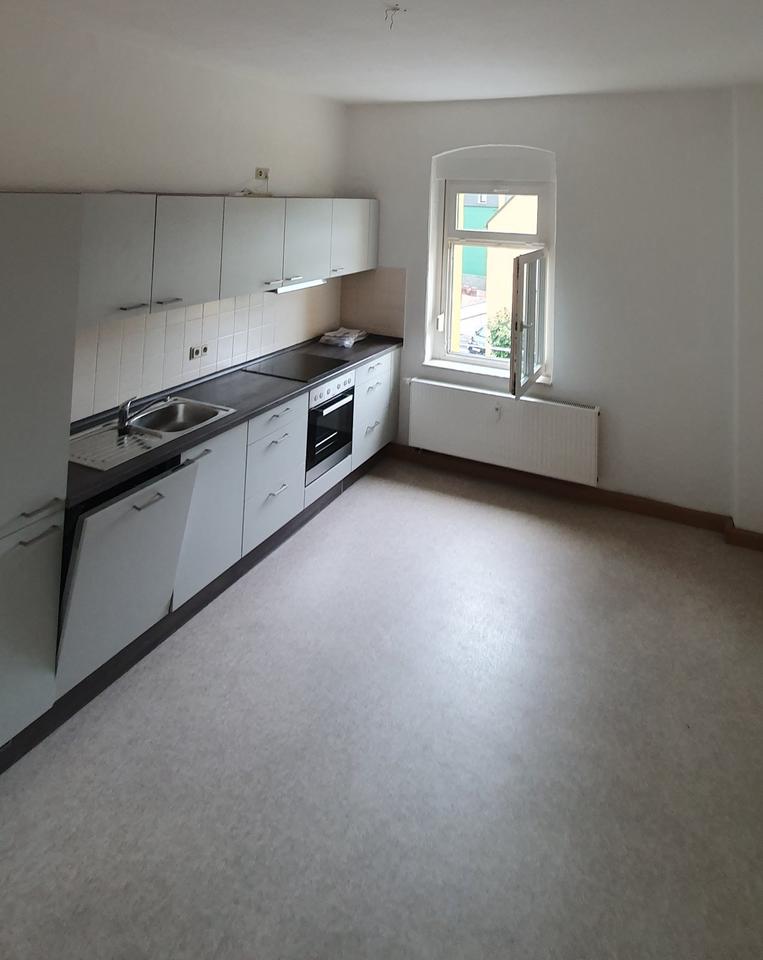 Thumbnail-Einziehen und Wohlfühlen!! Helle 2-Zimmer-Wohnung mit Einbauküche