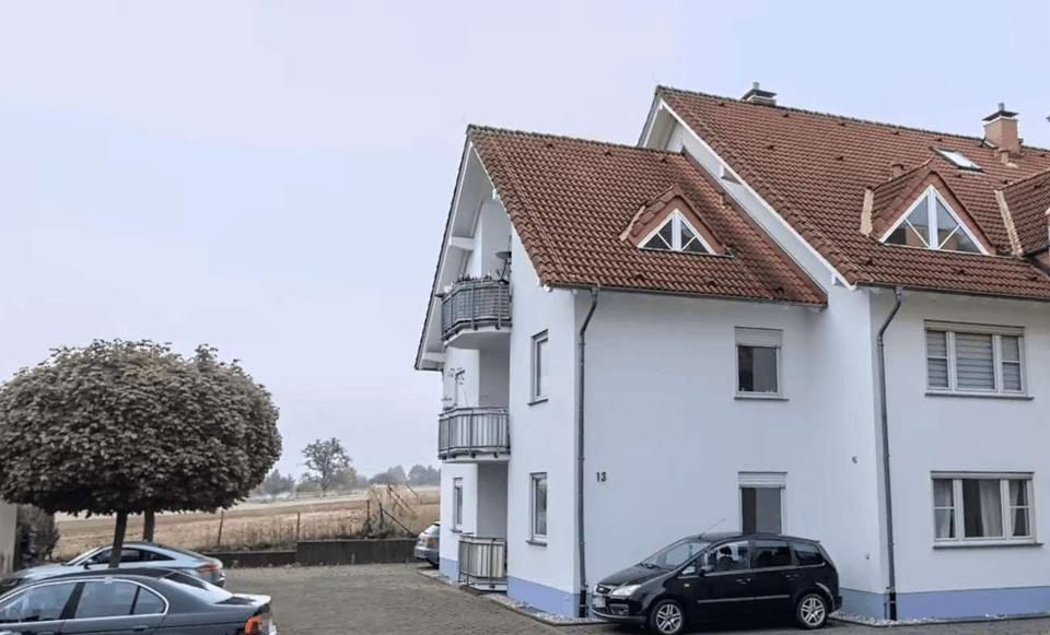 Thumbnail-Feldrandlage von Wackernheim - Große Souterrain-Wohnung