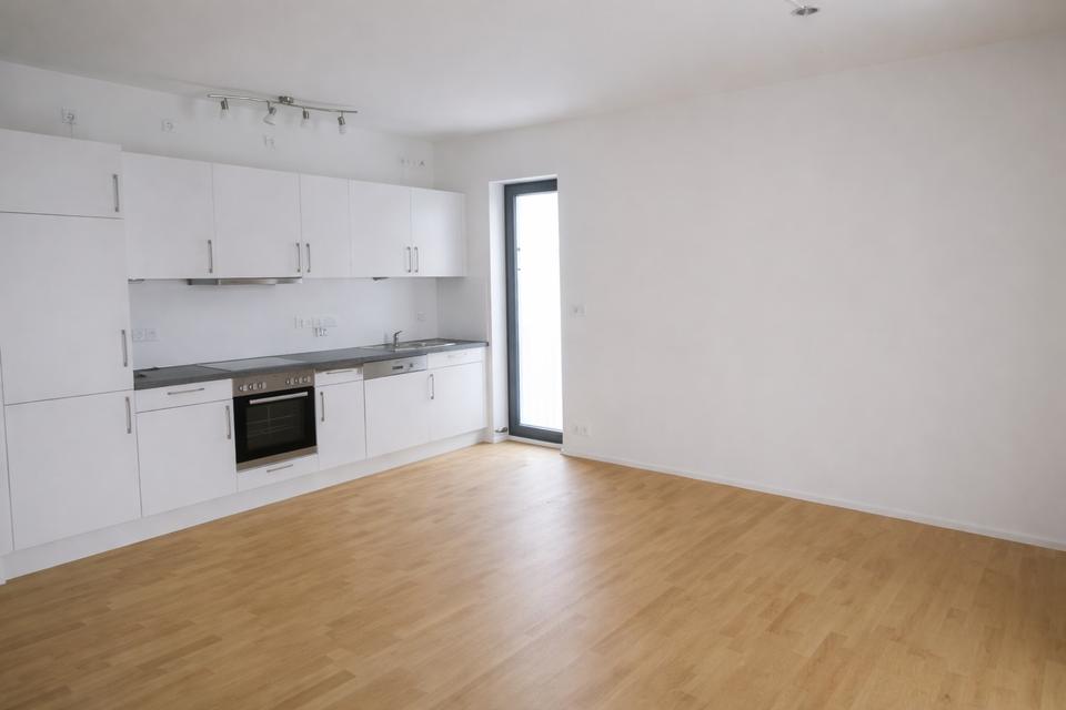 Thumbnail-Moderne 2-Zimmer-Wohnung mit Balkon in München-Schwabing