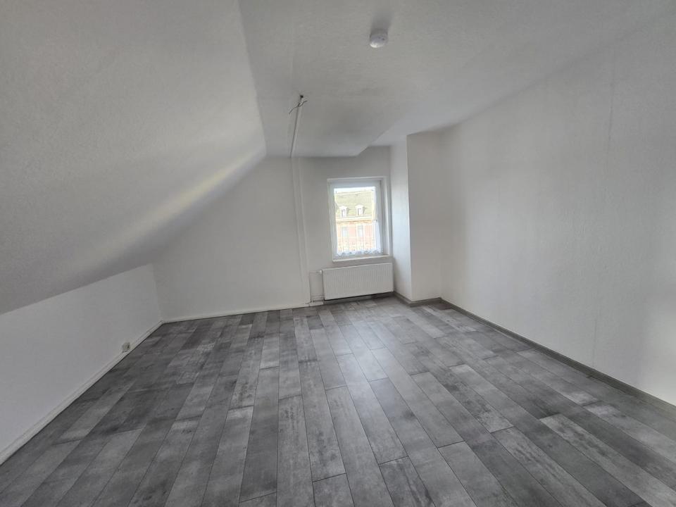 Thumbnail-Attraktive 5-Zimmer-Wohnung in zentraler Lage von Marienthal