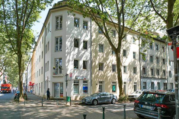 Thumbnail-Stadtmitte: Großzügige 3-Zimmer-Wohnung mit Einbauküche