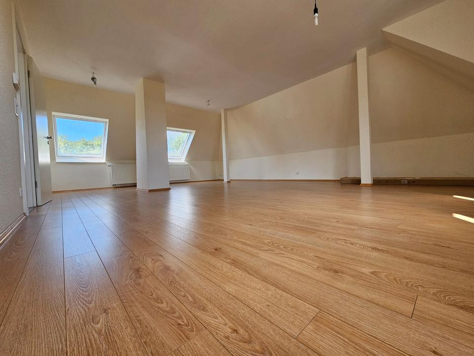Thumbnail-DG-Wohnung 75 Quadratm. Ibb-Püsselbüren