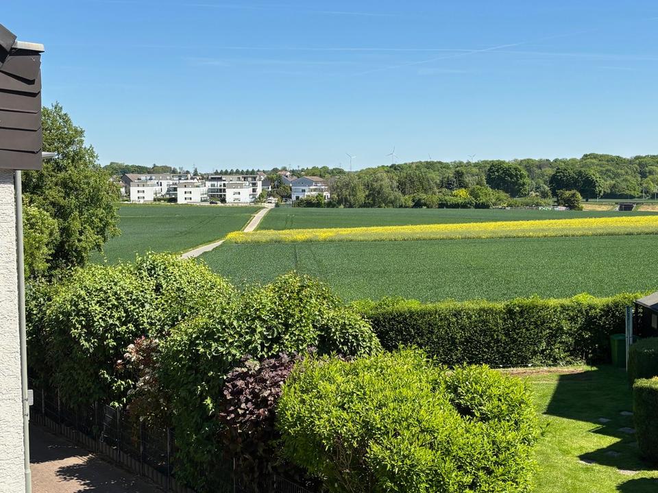 Thumbnail-Schönes, sonniges Reihenmittelhaus Feldrandlage 4,5 Zi Frankfurt