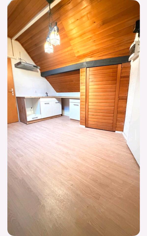 Thumbnail-in Egelsbach 2 Zimmer DG Wohnung zu vermieten