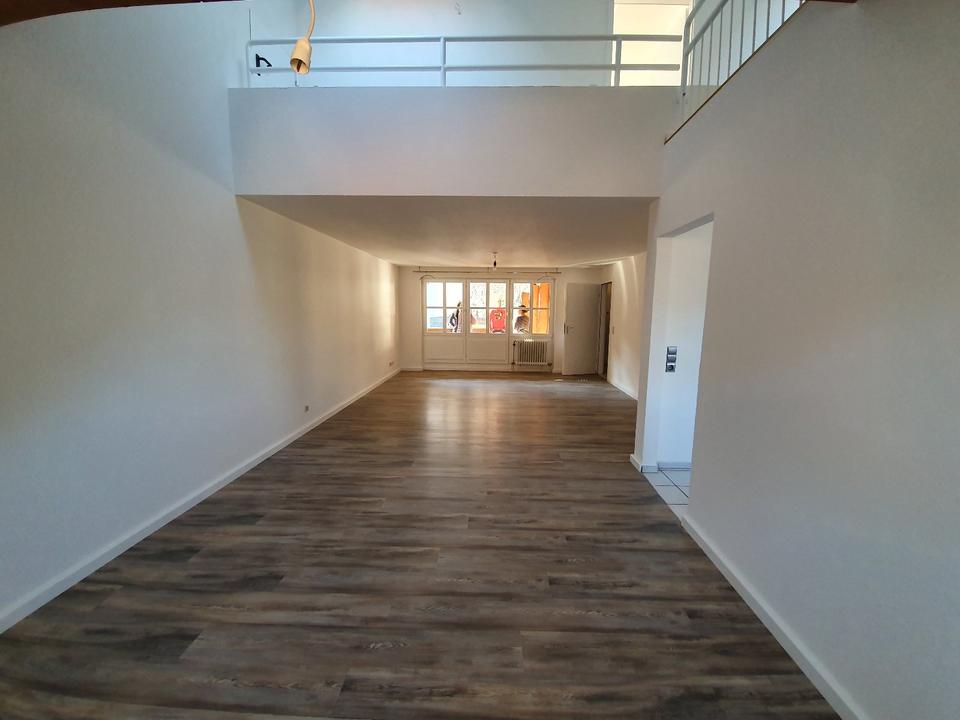 Thumbnail-In der Fußgängerzone. Renovierte 4,5Z-Wohnung (2x Balkon, Küche,)