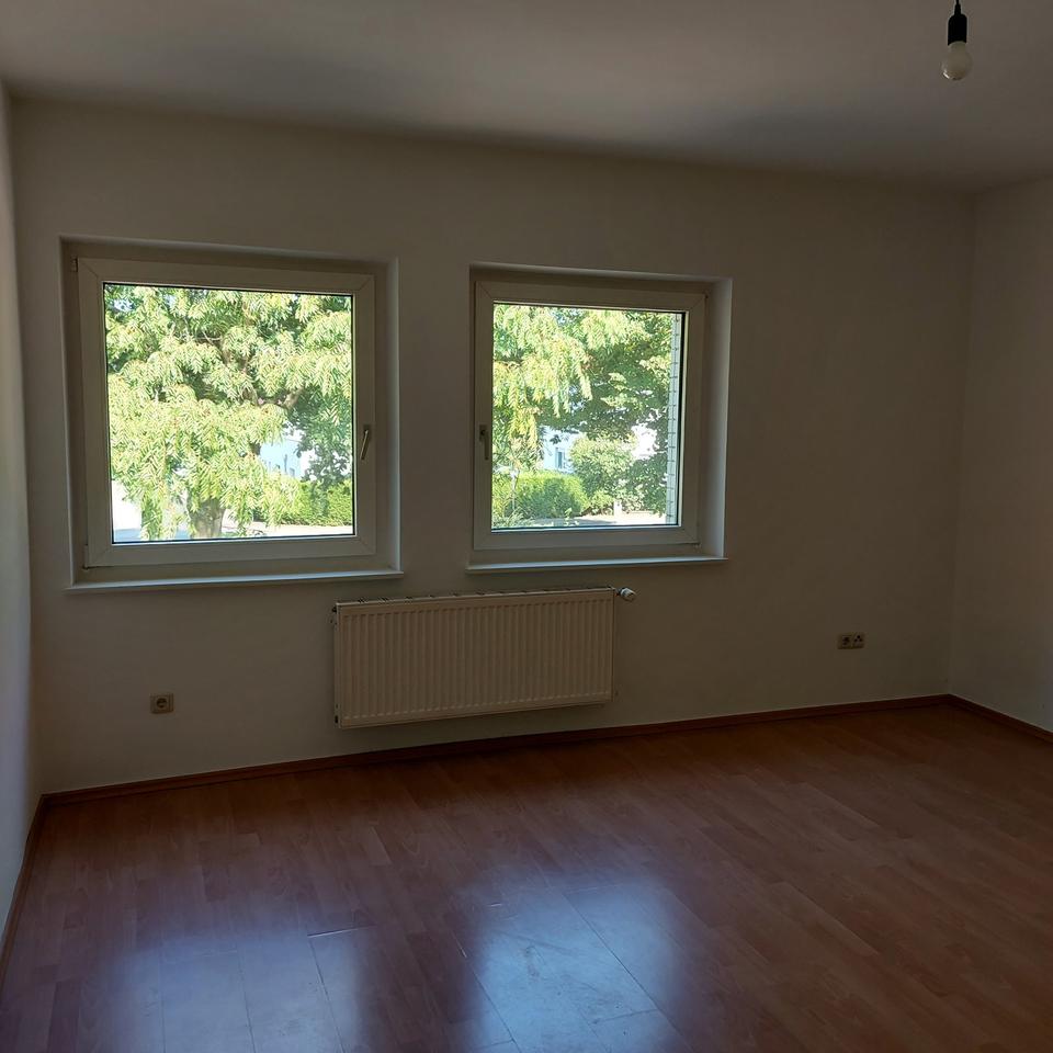 Thumbnail-zu vermieten 3ZKB ca. 70 m² - 1 OG - Bi-Hillegossen - ohne Balkon
