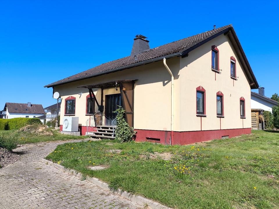 Thumbnail-4-Zimmer-Einfamilienhaus in Holzappel