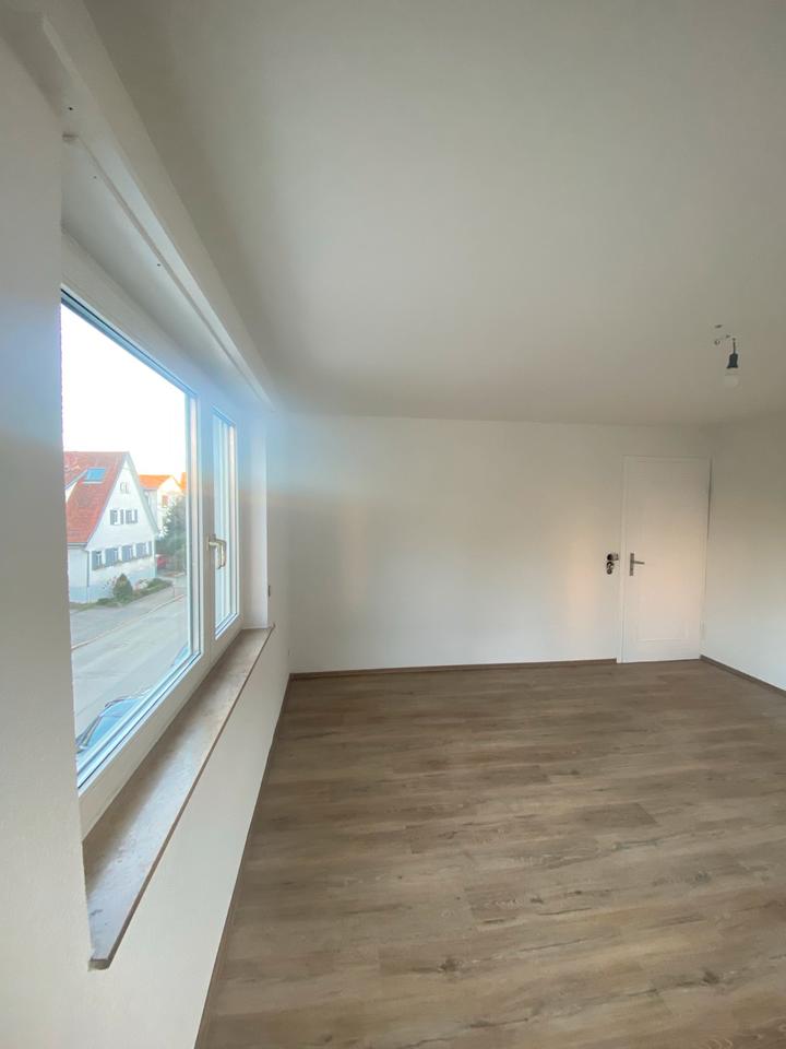 Thumbnail-Kernsanierte 3-Zimmer-Wohnung in Kemnat