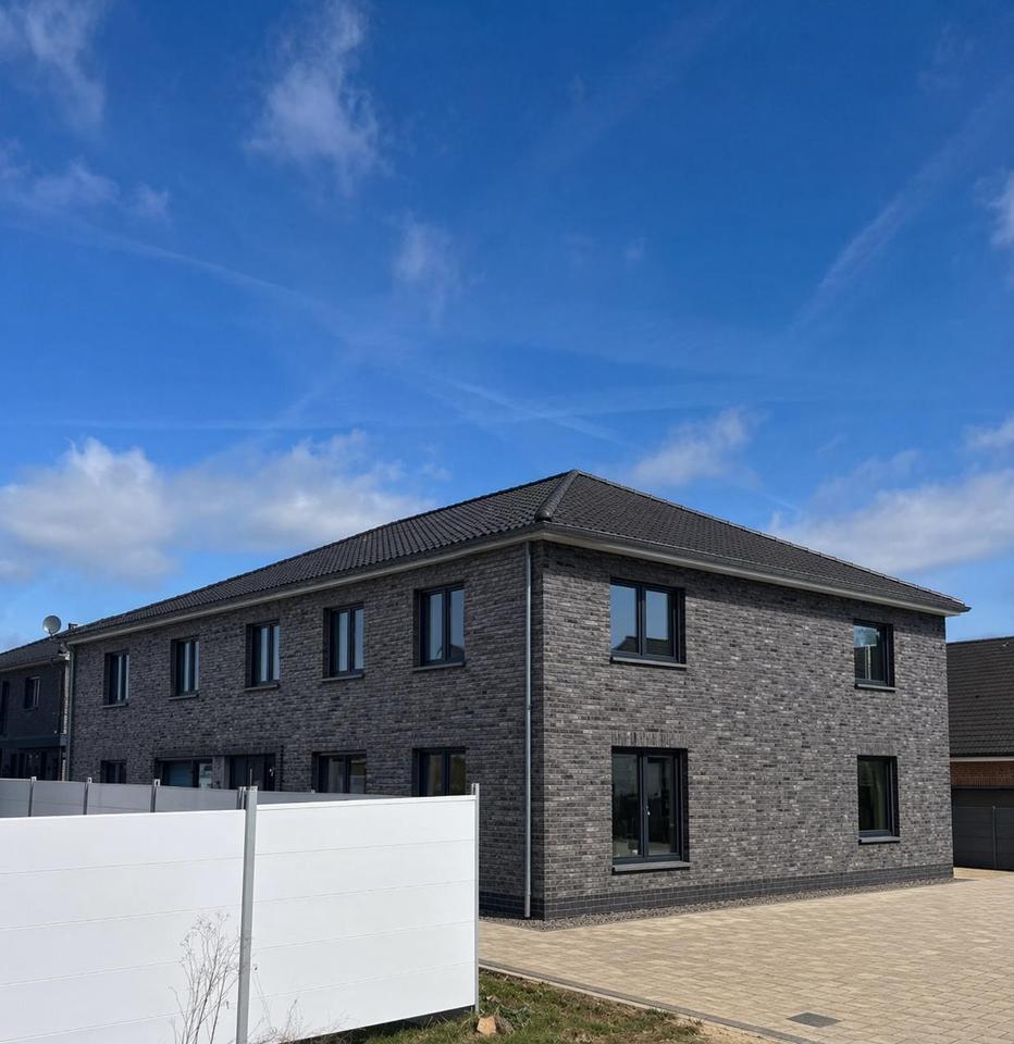 Thumbnail-Neubau-Doppelhaushälfte (155 m²) mit großer Terrasse