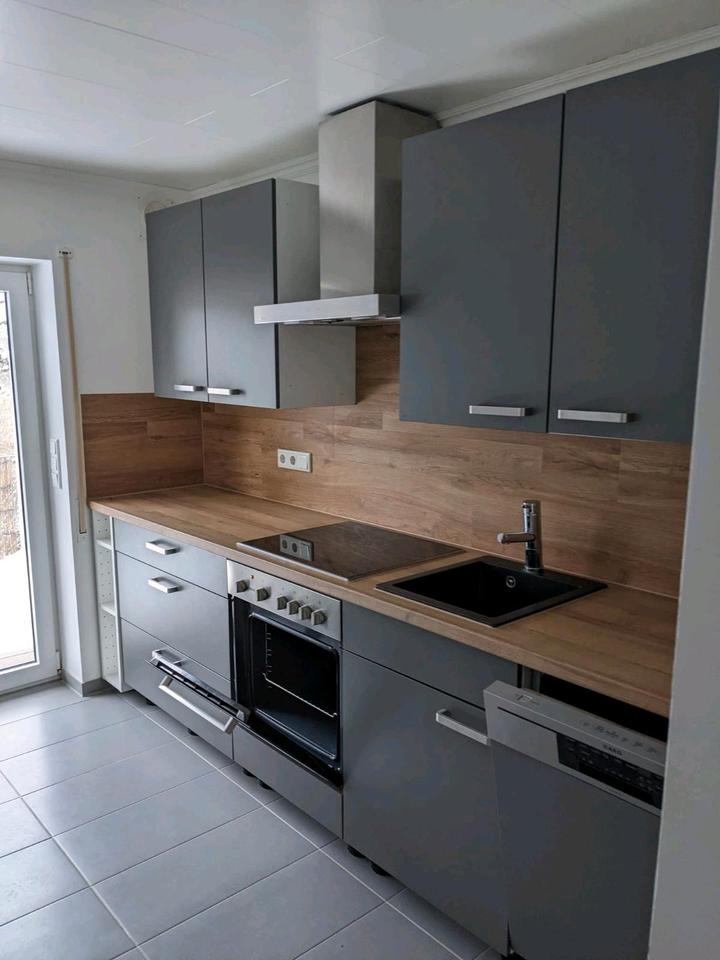 Thumbnail-3-Zimmer-Wohnung in Warstein-Hirschberg- Balkon,Einbauküche, Gara
