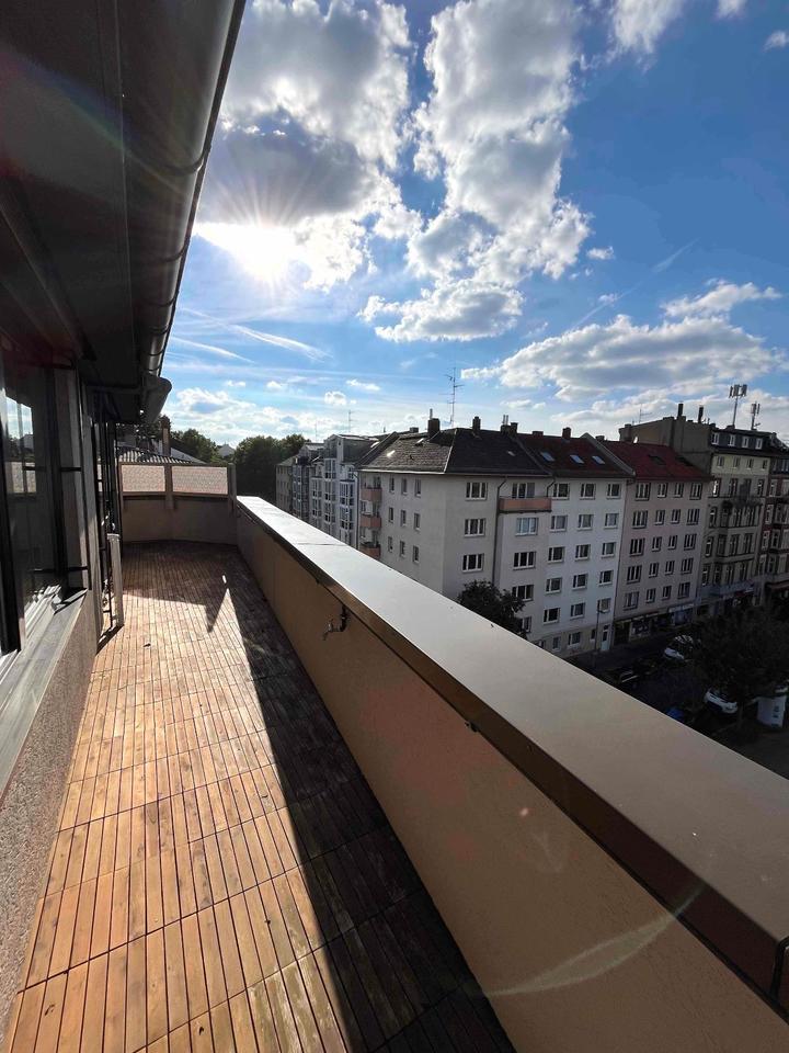 Thumbnail-Penthouse­ 3,5 ZKB, ca. 140m2 , Dachterrasse, Wannenbad, Gäste-WC