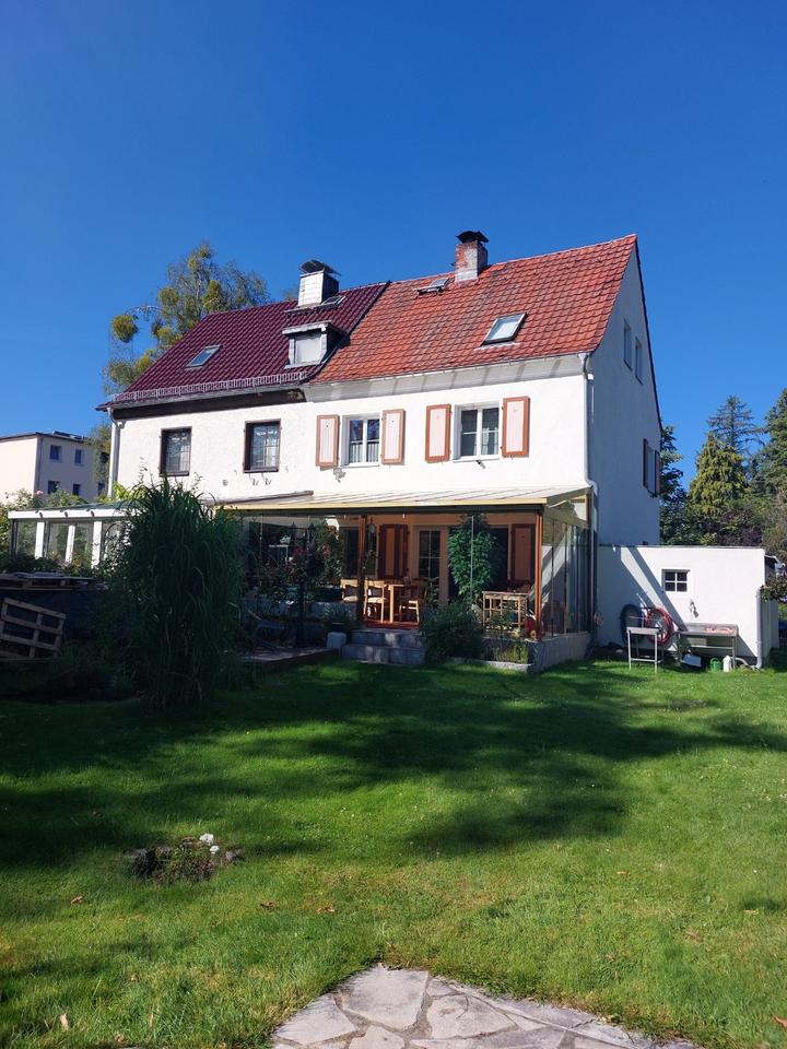 Thumbnail-Dachraumwohnung , 35 m2, Toilette, Bad, Pantry ,2 Betten