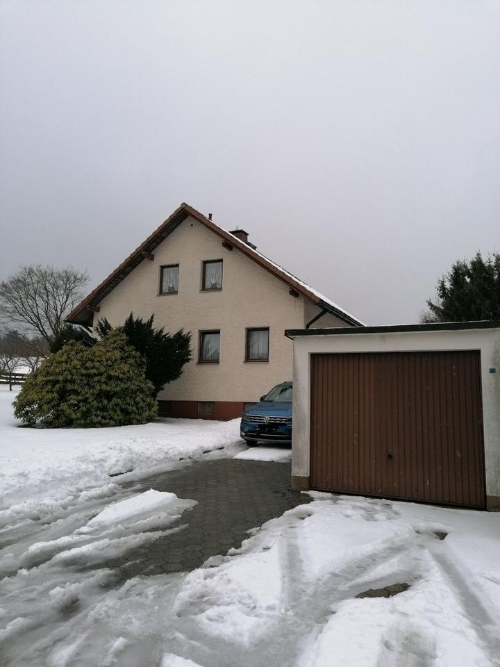 Thumbnail-Einfamilienhaus mit großem Gartengrundstück in Ort