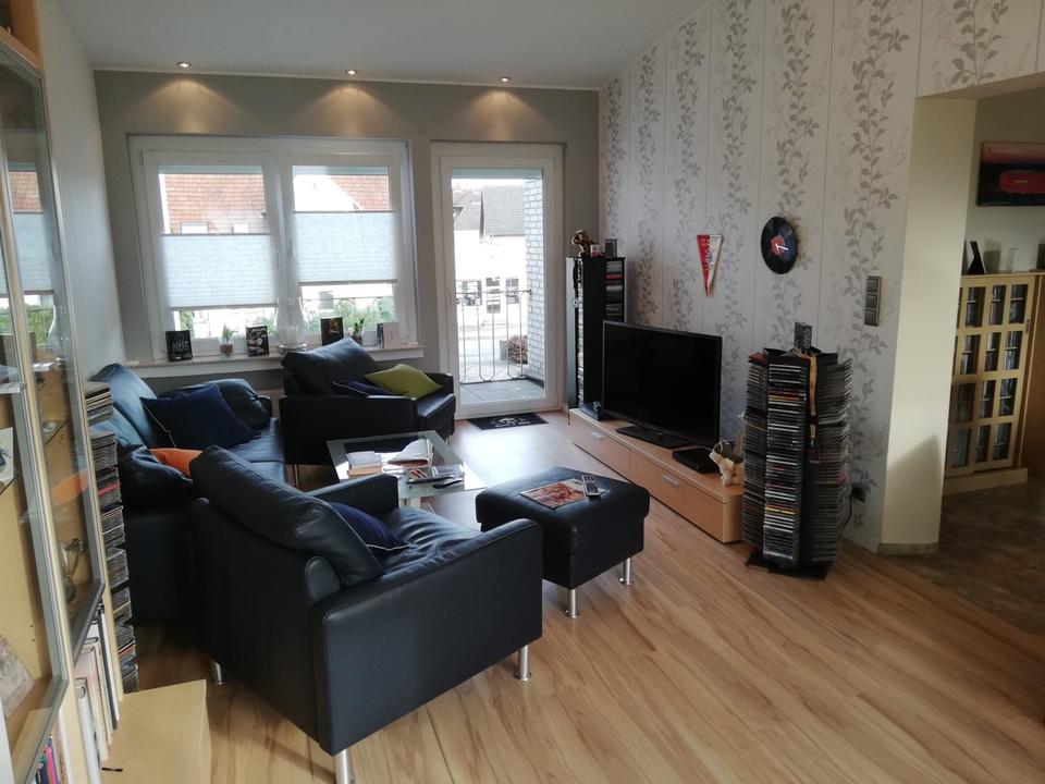 Thumbnail-Gepflegte 4 Zimmerwohnung mit Dachterrasse und Balkon