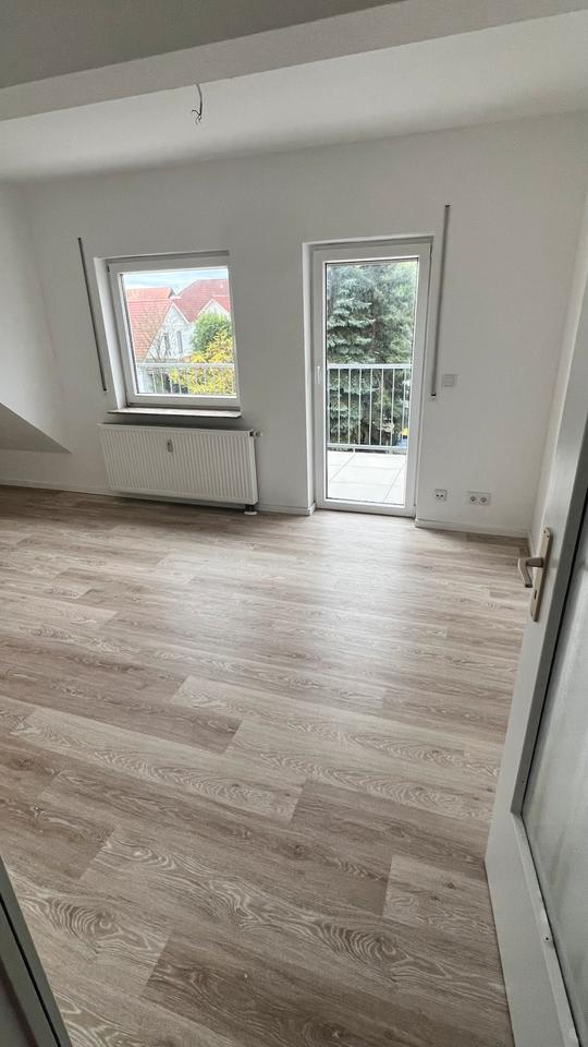 Thumbnail-Ab sofort zu vermieten Einzug ab 1. November WG-Geeignet