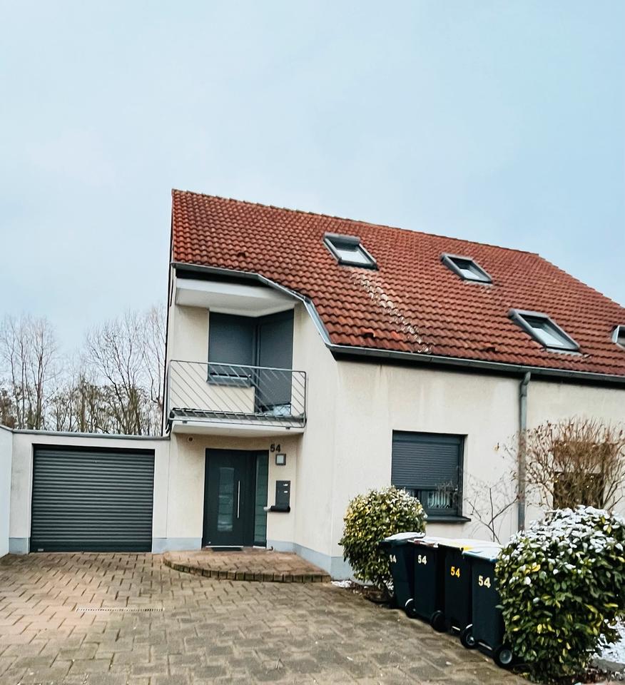 Thumbnail-Freundliche moderne Doppelhaushälfte mit Garten in Köln-Höhenhaus