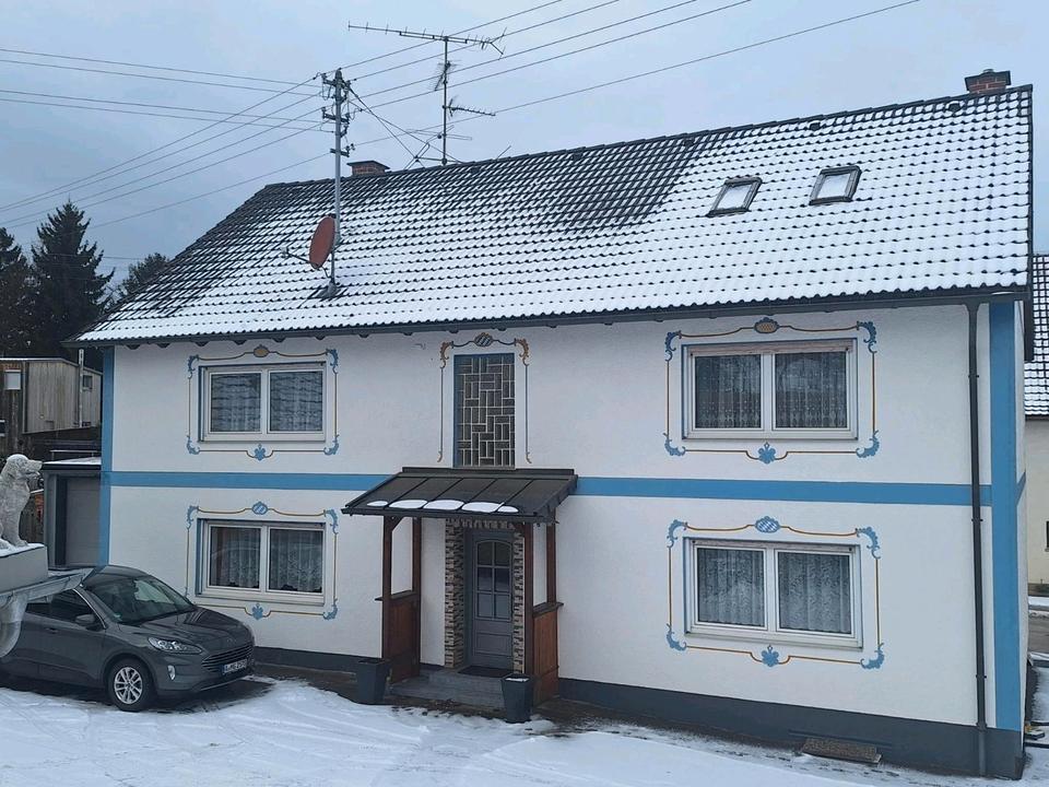 Thumbnail-Biete Zweifamilienhaus, renoviert mit Doppelgarage PROVISIONFREI