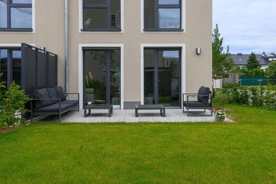 Thumbnail-Modernes Neubau-Reihenhaus mit 6 Zimmern, Garten & Terrasse – stilvoll wohnen in den FÜNF HÖFEN!