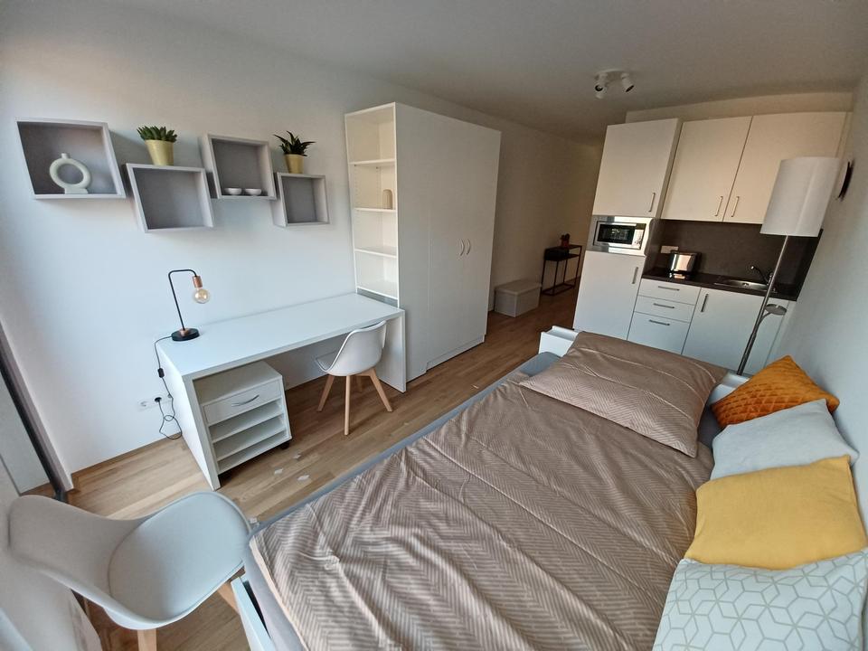Thumbnail-Möbliertes Apartment in Berlin Adlershof