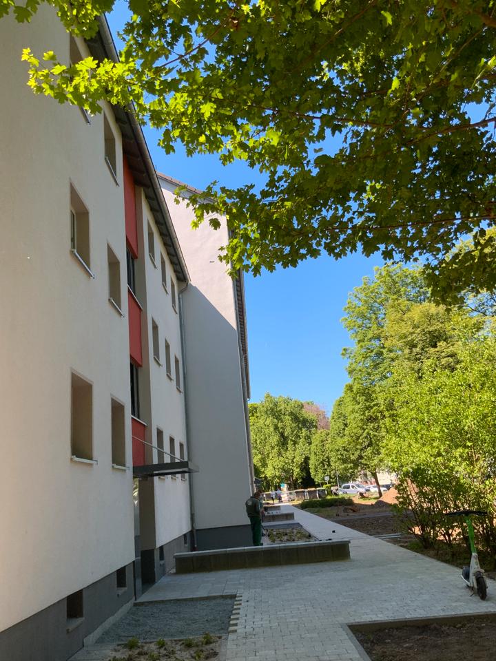 Thumbnail-Schöne 3-Zimmer-Wohnung mit neuem Fußboden und neuem Bad zu vermieten!