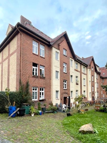 Thumbnail-Frisch renovierte 2-Zimmer-Wohnung im Altbau!