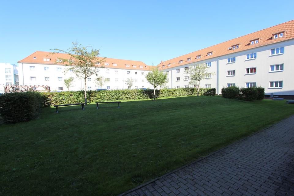 Thumbnail-Helle Wohnung mit Tageslichtbad und Küche für Paare