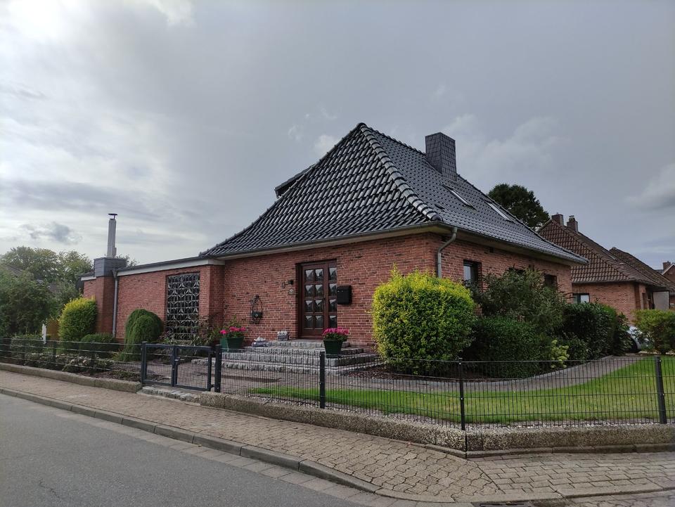 Thumbnail-Eckgrundstück mit Einfamilienhaus - 713 m² - Büdelsdorf