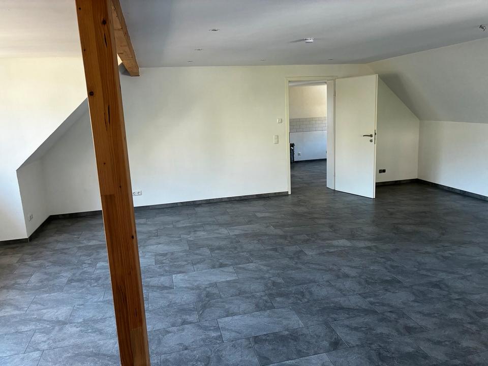 Thumbnail-Komfortable Dachgeschoßwohnung
