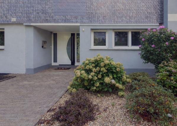 Thumbnail-Komplett modernisiertes Reihenendhaus zum attraktiven Preis