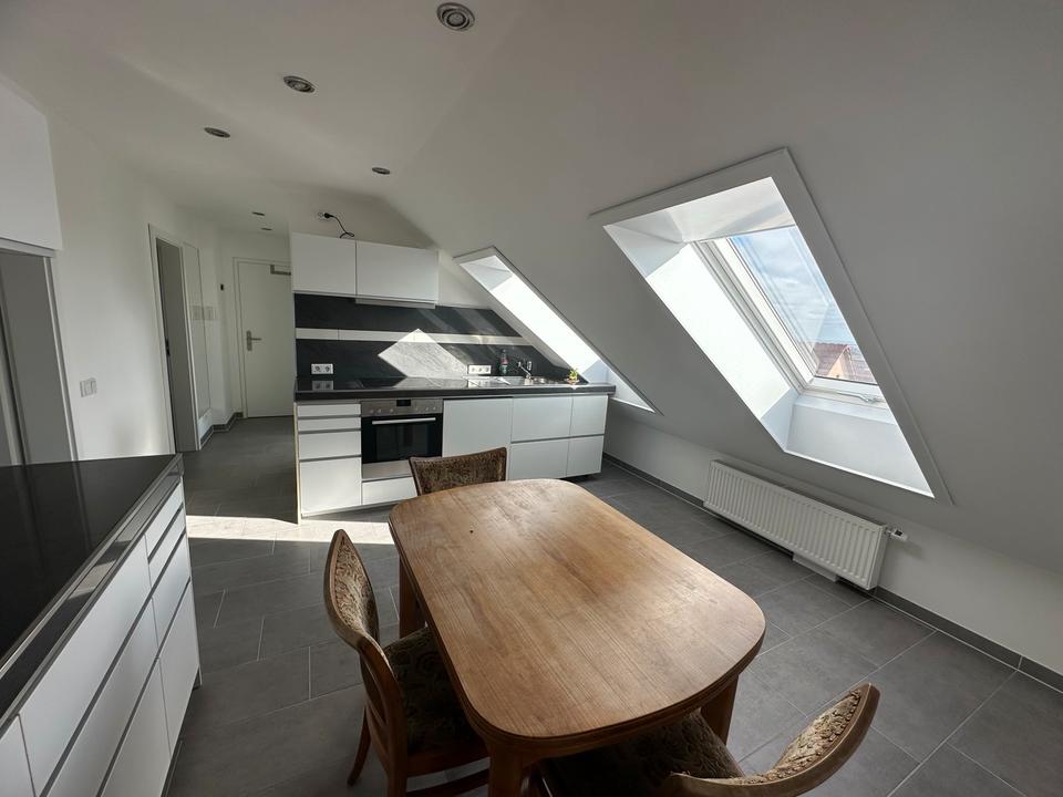 Thumbnail-Top sanierte 2Zimmer Whng., EBK, 2.OG in Erfurt-Schmira