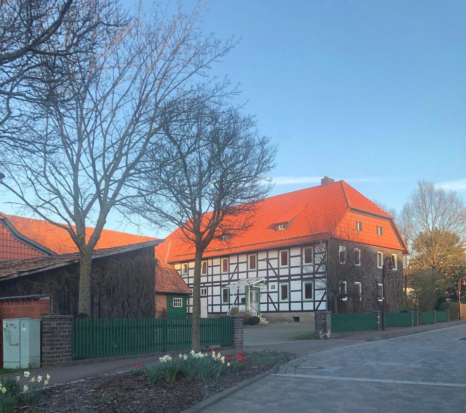 Thumbnail-3-Seitenhof mit 2 Wohneinheiten auf dem Land