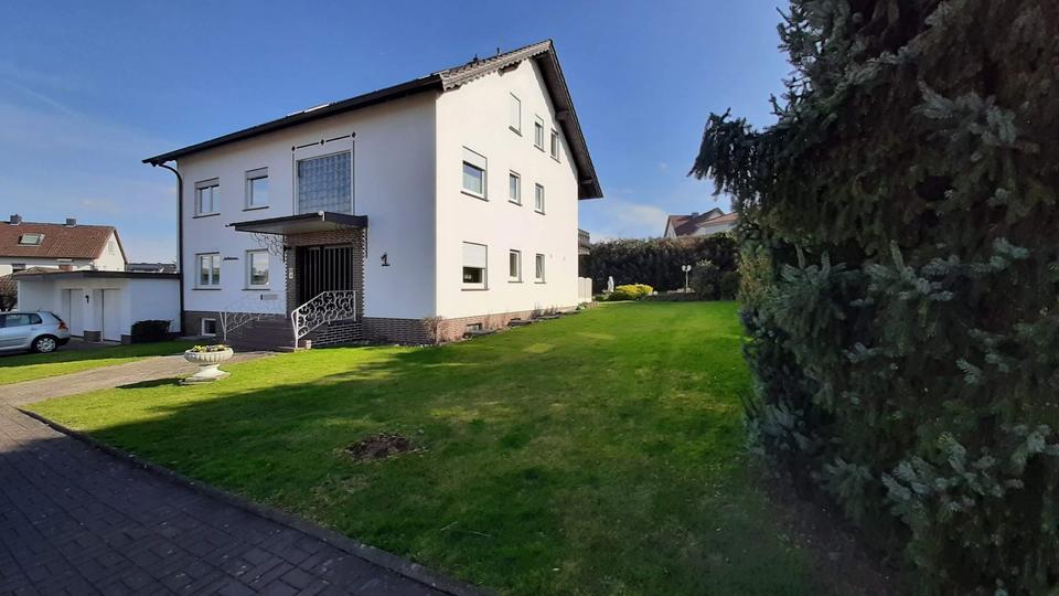Thumbnail-Schöne Dachgeschosswohnung in GroßenlüderBimbach: 90 m² Wohnung