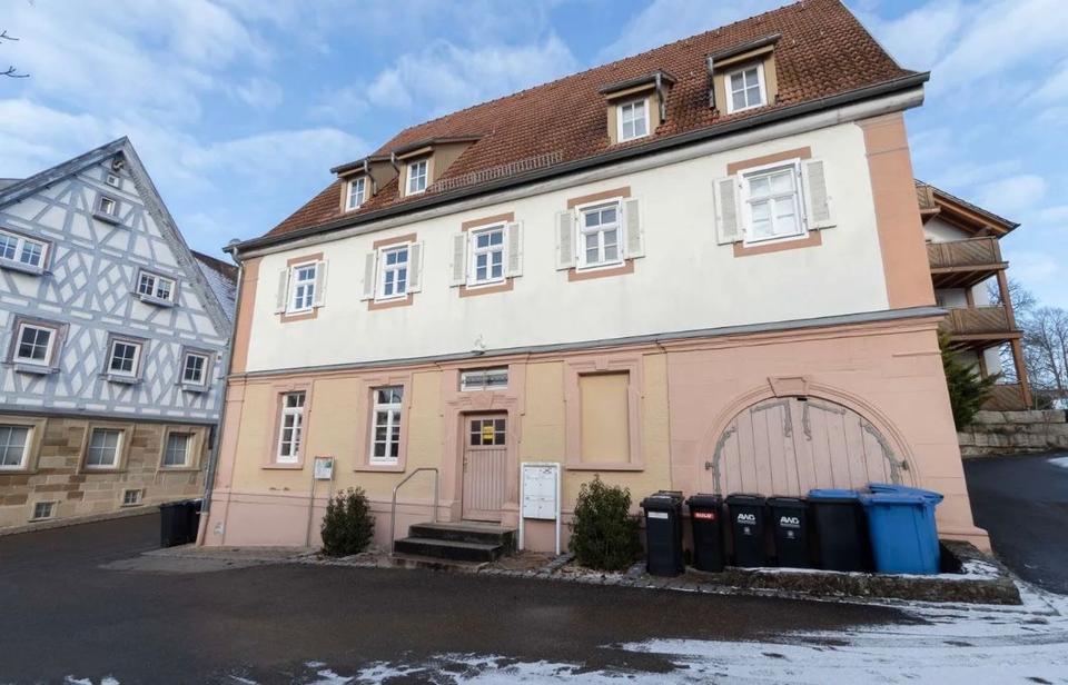 Thumbnail-Wunderschöne neu renovierte 2 Zimmer Wohnung